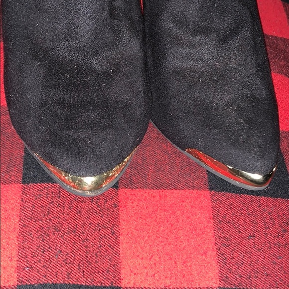 Black w/ Gold tip booties - Picture 3 of 5